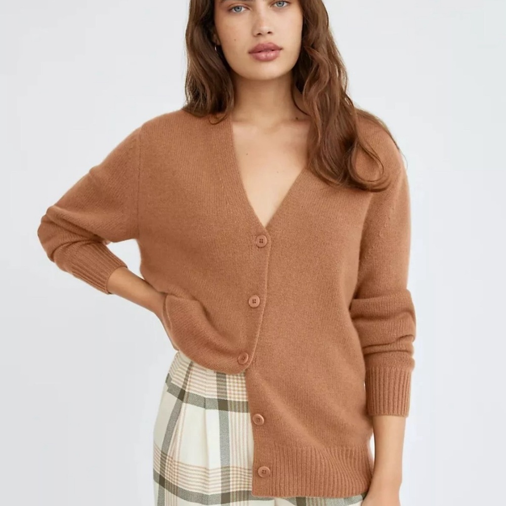 Aritzia Wilfred 100% cashmere cardigan XXS